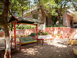 EXTERIOR-11
